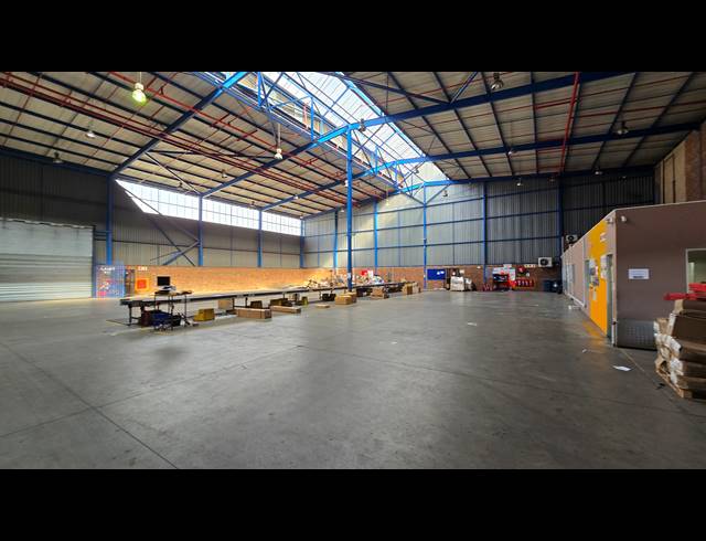 6,932M² WAREHOUSE TO LET IN SPARTAN